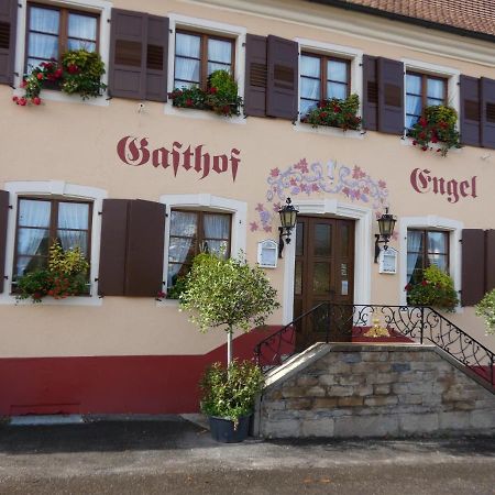 Gasthof Zum Engel Ballrechten-Dottingen ภายนอก รูปภาพ
